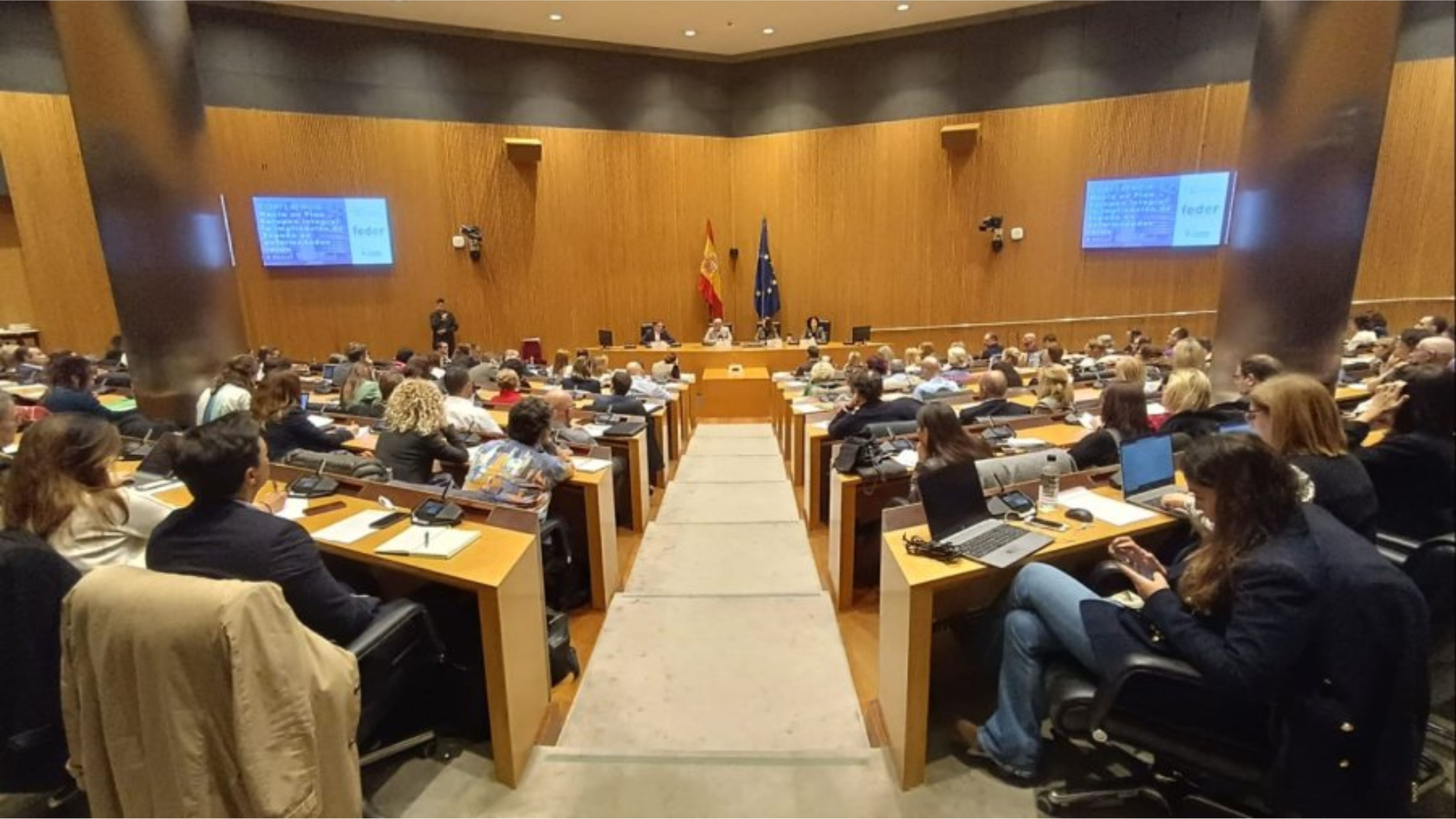 Foto de un acto de FEDER en el Congreso.