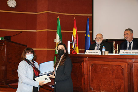 Premio e la Fundación Andaluza del Dolor